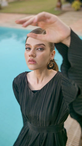 Black Pleated Maxi - AREEJ | Online