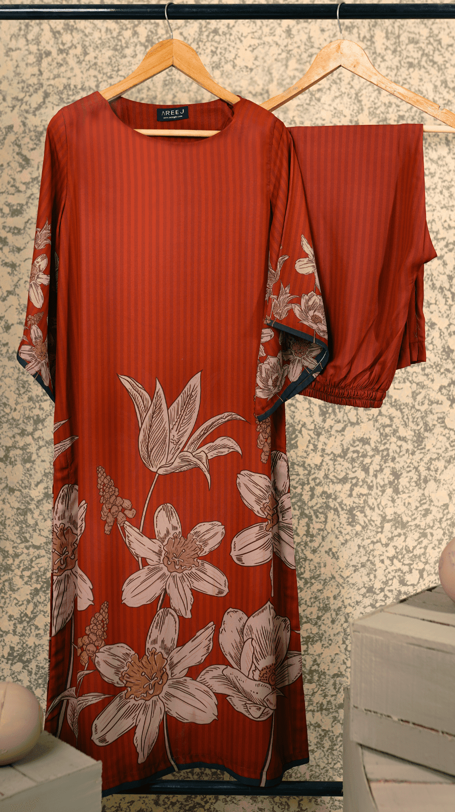 Sienna Rose Waltz - AREEJ | Online