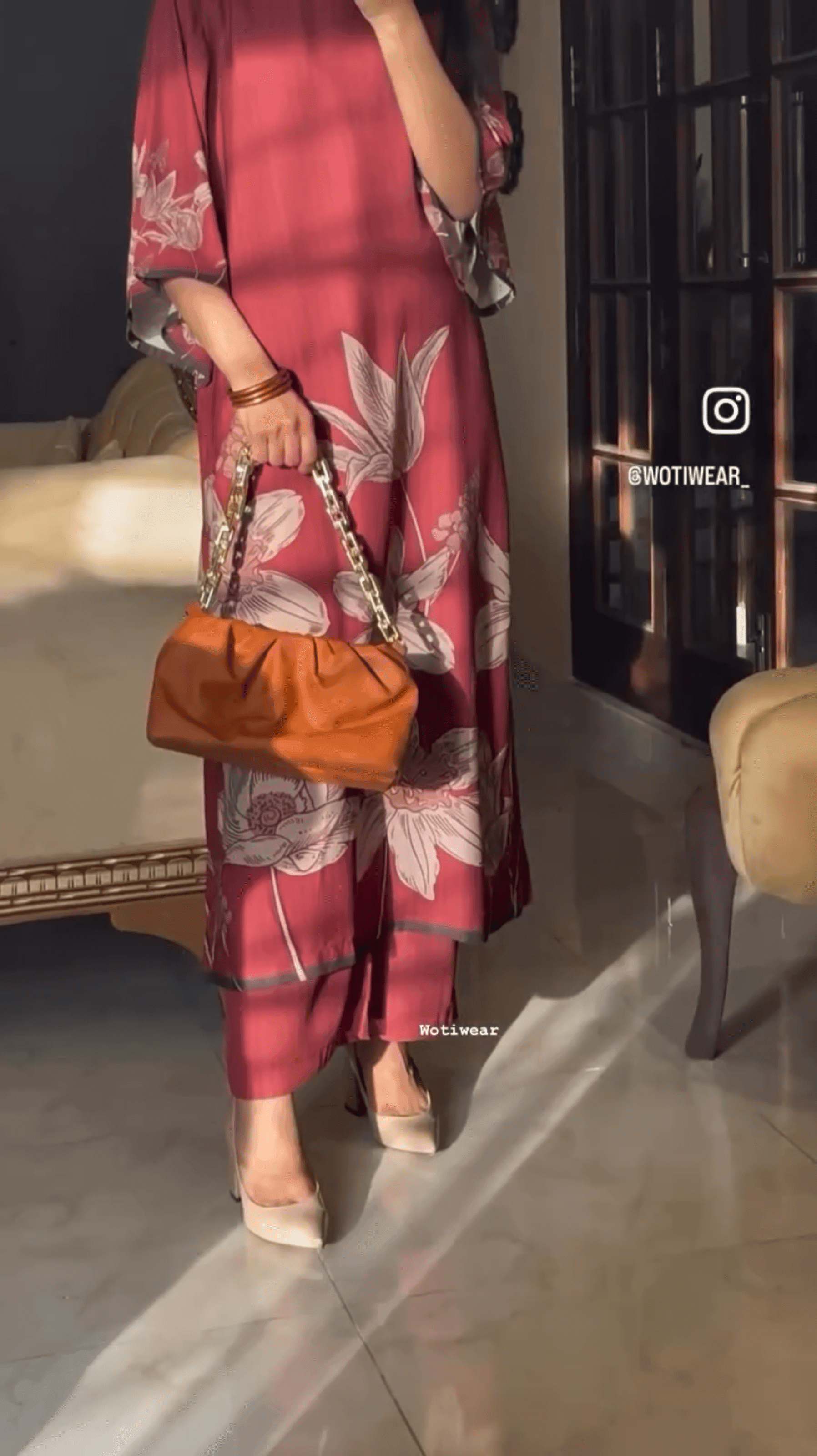 Sienna Rose Waltz - AREEJ | Online